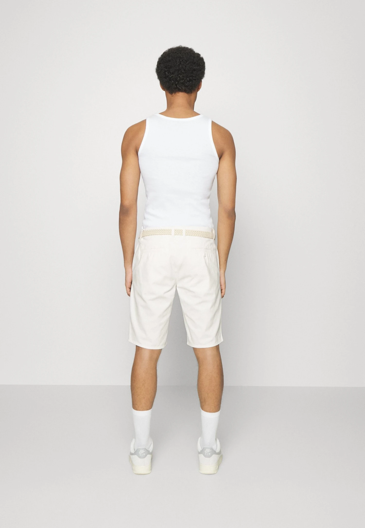 Pier One Shorts - White 5 Pier One Shorts - White - Imagen 3