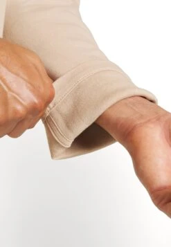 Pier One Jersey Con Capucha - Tan 18 Pier One Jersey Con Capucha - Tan -Pier One af3a0e57e55d41a3a744d2b56197696c