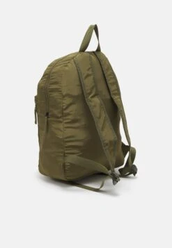 Pier One Travel Compact Backpack Foldable Unisex - Mochila - Khaki 8 Pier One Travel Compact Backpack Foldable Unisex - Mochila - Khaki -Pier One b04bd7cbb33b4692ba9fee1565ab5831