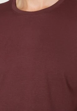 Pier One 5 Pack - Camiseta Básica - Bordeaux/Light Grey/Brown 15 Pier One 5 Pack - Camiseta Básica - Bordeaux/Light Grey/Brown -Pier One b3b82d7abcbb40a5b2a40e8096a778d2