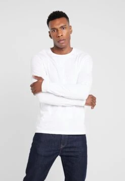 Pier One 2 Pack - Camiseta De Manga Larga - White 9 Pier One 2 Pack - Camiseta De Manga Larga - White -Pier One b74a28ee32764edb9a0082e4dc412571