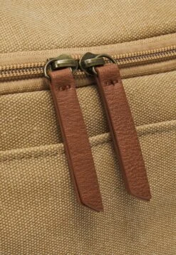 Pier One Unisex - Bolsa De Fin De Semana -Brown 11 Pier One Unisex - Bolsa De Fin De Semana -Brown -Pier One b92f36aaac244613b54fa0dc63b3f9c9