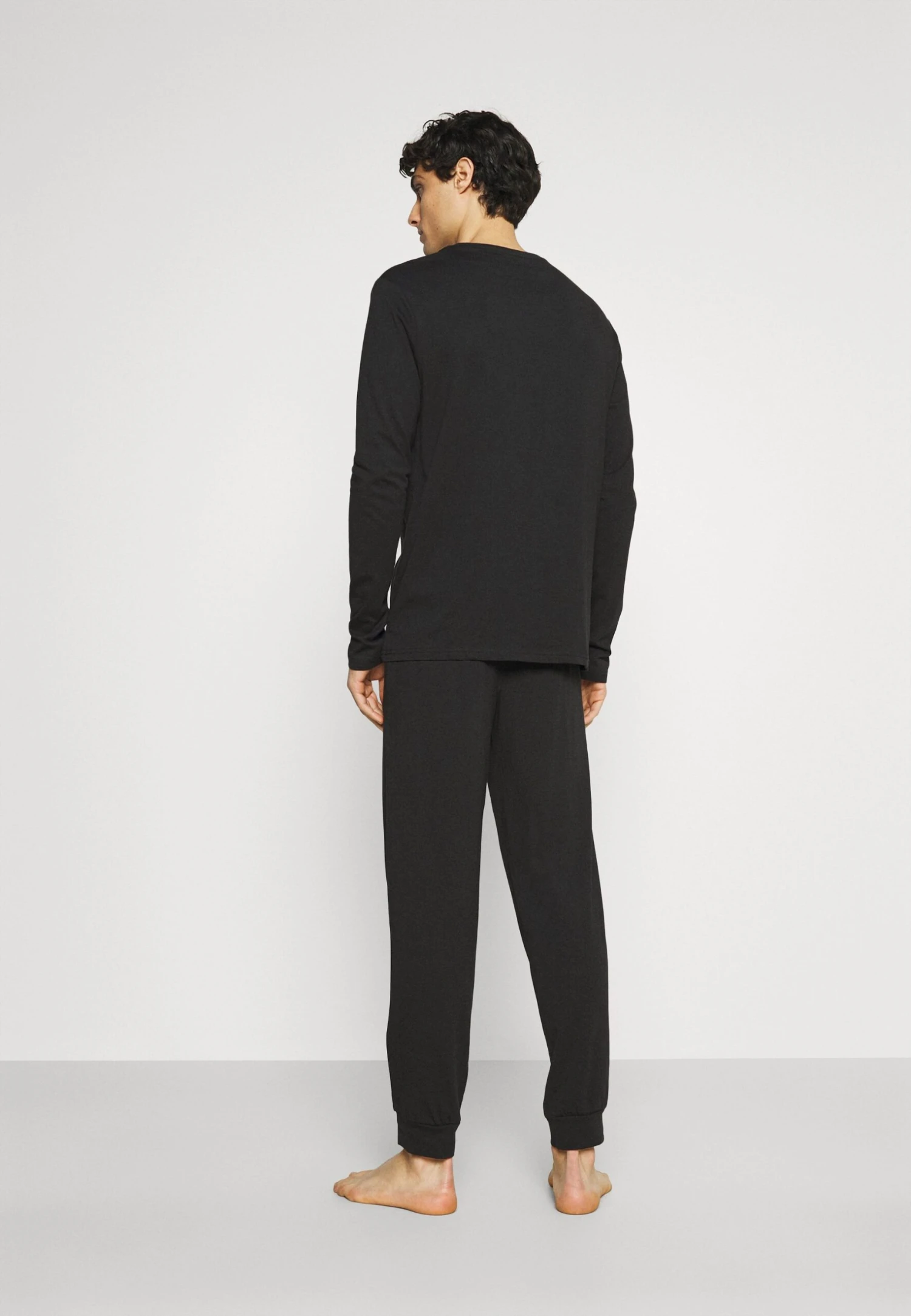 Pier One Pijama - Black 5 Pier One Pijama - Black - Imagen 3