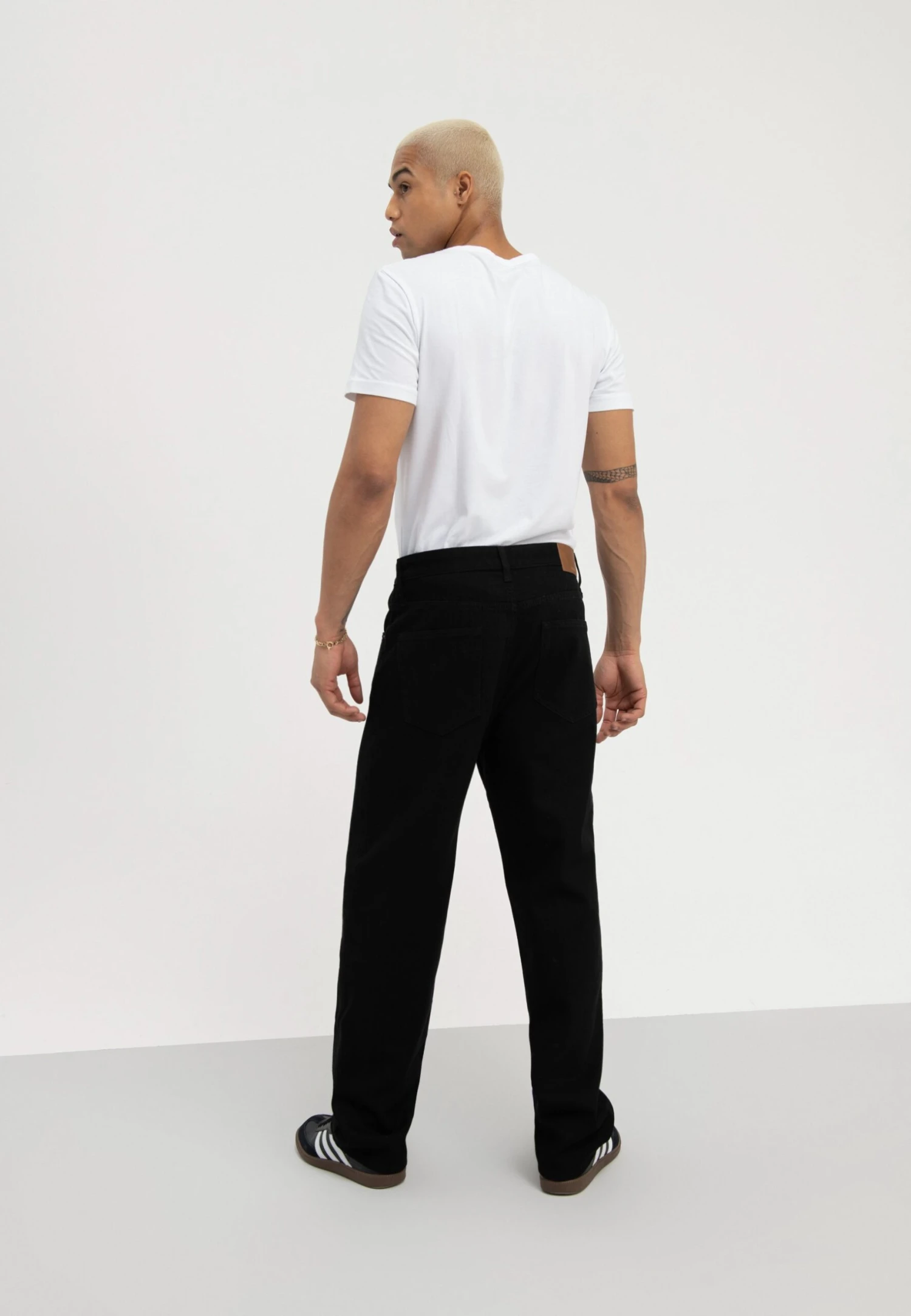 Pier One Vaqueros Boyfriend - Black Denim 5 Pier One Vaqueros Boyfriend - Black Denim - Imagen 3