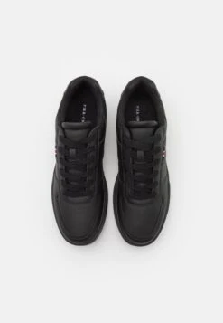 Pier One Unisex - Zapatillas - Black 11 Pier One Unisex - Zapatillas - Black -Pier One c01aff3b236040d5b66c4921cfe54f60