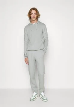 Pier One Jersey De Punto - Grey 9 Pier One Jersey De Punto - Grey -Pier One c3fb4124a8414c2fa06036f951342644