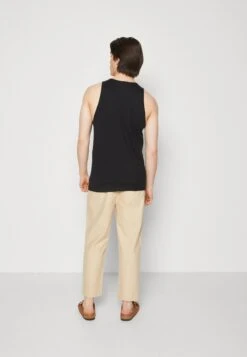 Pier One 3 Pack - Top - Black 10 Pier One 3 Pack - Top - Black -Pier One c5dc1fc1d31c4883939c76de12787845