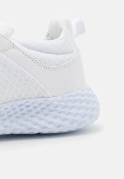 Pier One Zapatillas - White 12 Pier One Zapatillas - White -Pier One c83a727e356d413a8a799844dd9db372