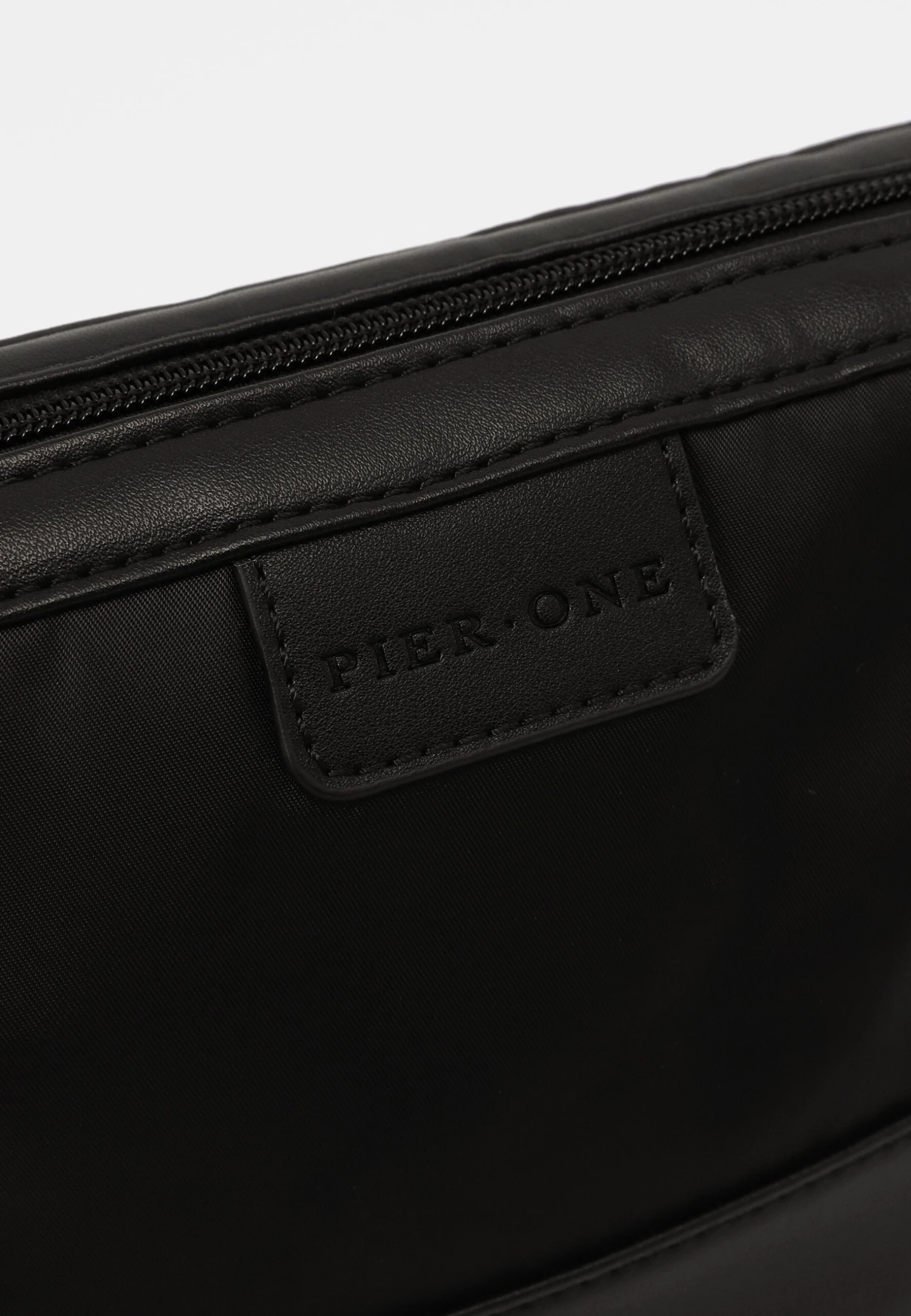 Pier One Neceser - 802 - Black 6 Pier One Neceser - 802 - Black - Imagen 4