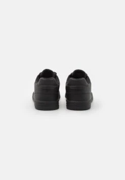 Pier One Unisex - Zapatillas - Black 10 Pier One Unisex - Zapatillas - Black -Pier One d25a330e1d6d427c8d92ff71851fcd7d