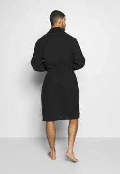 Pier One Albornoz - Lack 9 Pier One Albornoz - Lack -Pier One d614789e87404273b6304883ac5a35bf