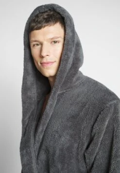 Pier One Albornoz - Dark Gray 11 Pier One Albornoz - Dark Gray -Pier One d8bc46bac8fa44929b190c5532f01c02