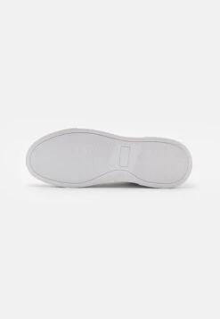 Pier One Unisex - Zapatillas - White 12 Pier One Unisex - Zapatillas - White -Pier One e2a5a64afecd4f079860774a1a970a80