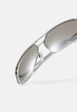Pier One Unisex - Gafas De Sol - Silver-Coloured, Black 9 Pier One Unisex - Gafas De Sol - Silver-Coloured, Black -Pier One e2e667893a6348519937490659beba93