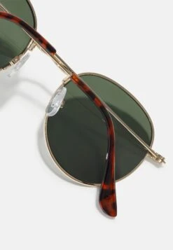 Pier One Unisex - Gafas De Sol - Gold-Coloured/Green 8 Pier One Unisex - Gafas De Sol - Gold-Coloured/Green -Pier One e92d3af19b37403e9750478796cb172c
