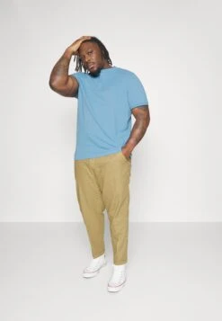 Pier One Camiseta Básica - Light Blue 9 Pier One Camiseta Básica - Light Blue -Pier One ebd4a52570f24d4497bd5786c001faac