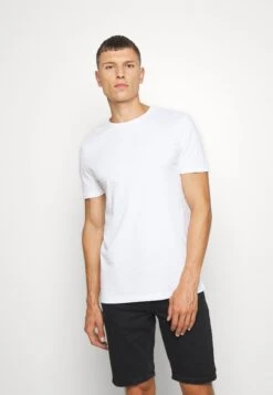 Pier One 7 Pack - Camiseta Básica - White/Blue/Green 10 Pier One 7 Pack - Camiseta Básica - White/Blue/Green -Pier One ec45e90eee794745967ff4f5aab70025