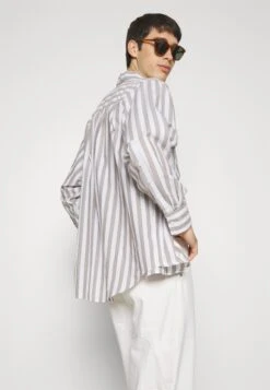 Pier One Carpenter Colored Twill- Vaqueros Rectos - Off-White 14 Pier One Carpenter Colored Twill- Vaqueros Rectos - Off-White -Pier One f0d77a0b472943a38700461ba111bcb9