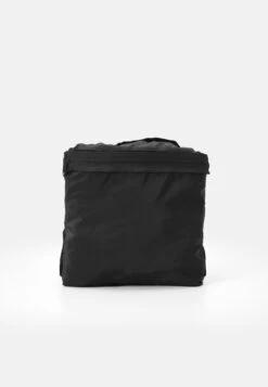 Pier One Travel Compact Backpack Foldable Unisex - Mochila - Black 10 Pier One Travel Compact Backpack Foldable Unisex - Mochila - Black -Pier One f50cd304ce794569b21b901aaee2114e