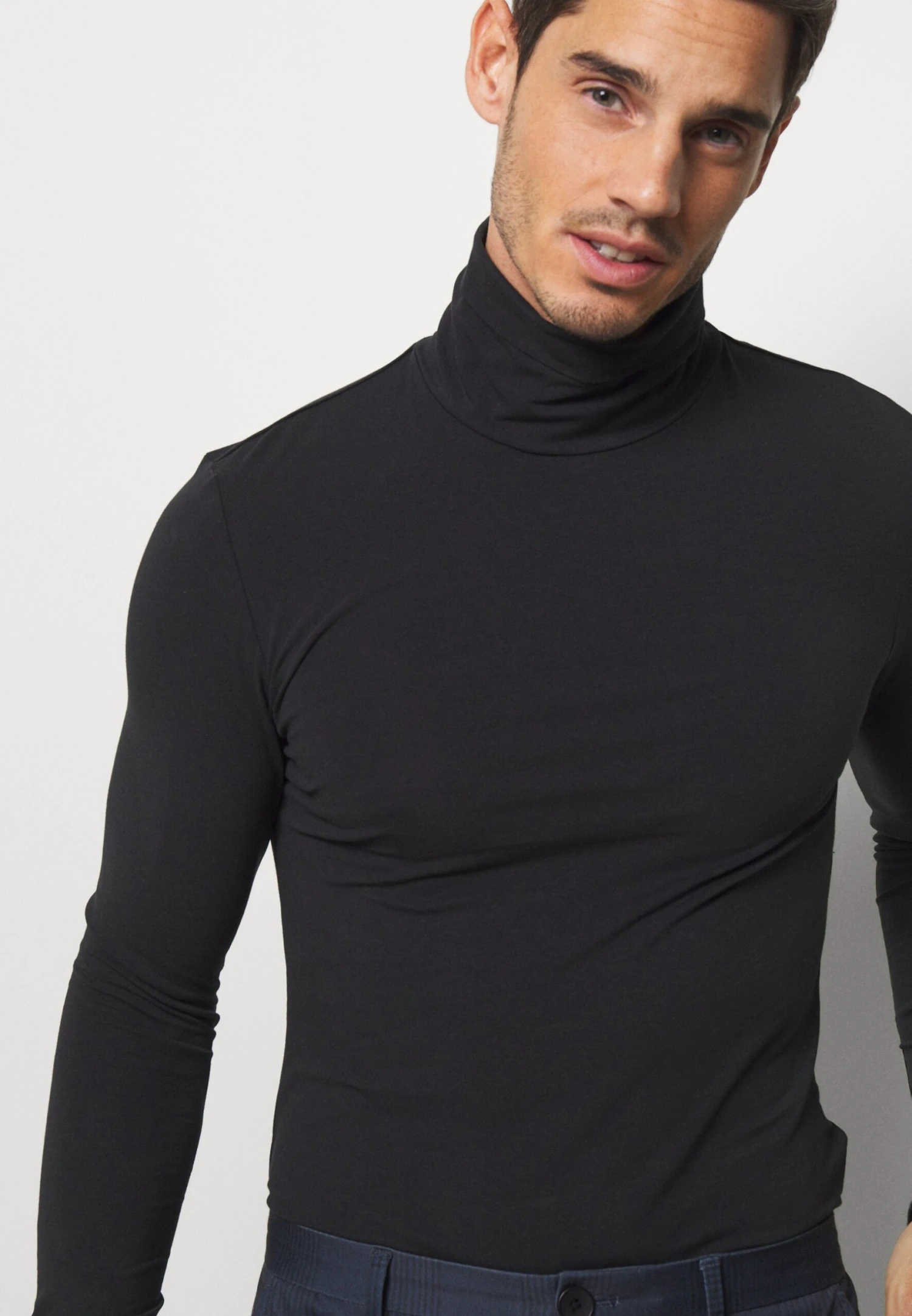 Pier One 2 Pack - Camiseta De Manga Larga - Black 7 Pier One 2 Pack - Camiseta De Manga Larga - Black - Imagen 5