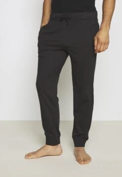 Pier One 2 Pack - Pantalón De Pijama - Black/Khaki 11 Pier One 2 Pack - Pantalón De Pijama - Black/Khaki -Pier One fe5c2cc23c2e4fb890071d571c59f273